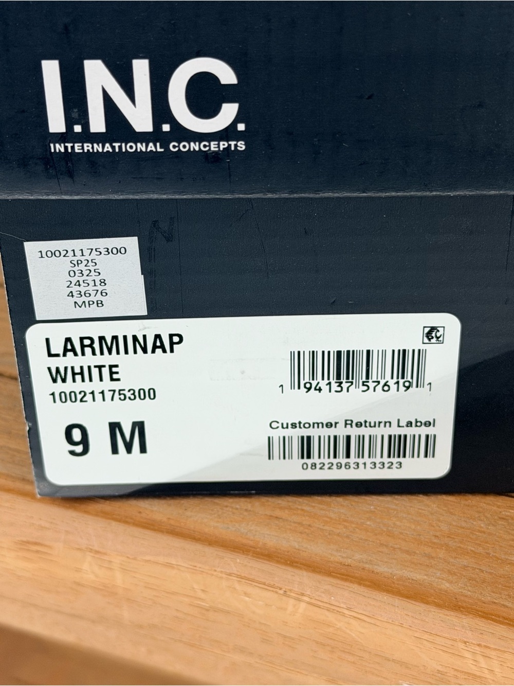 NEW INC International Concepts LARMINAP White Strappy Pointed-Toe heels size 9M - Picture 4 of 4